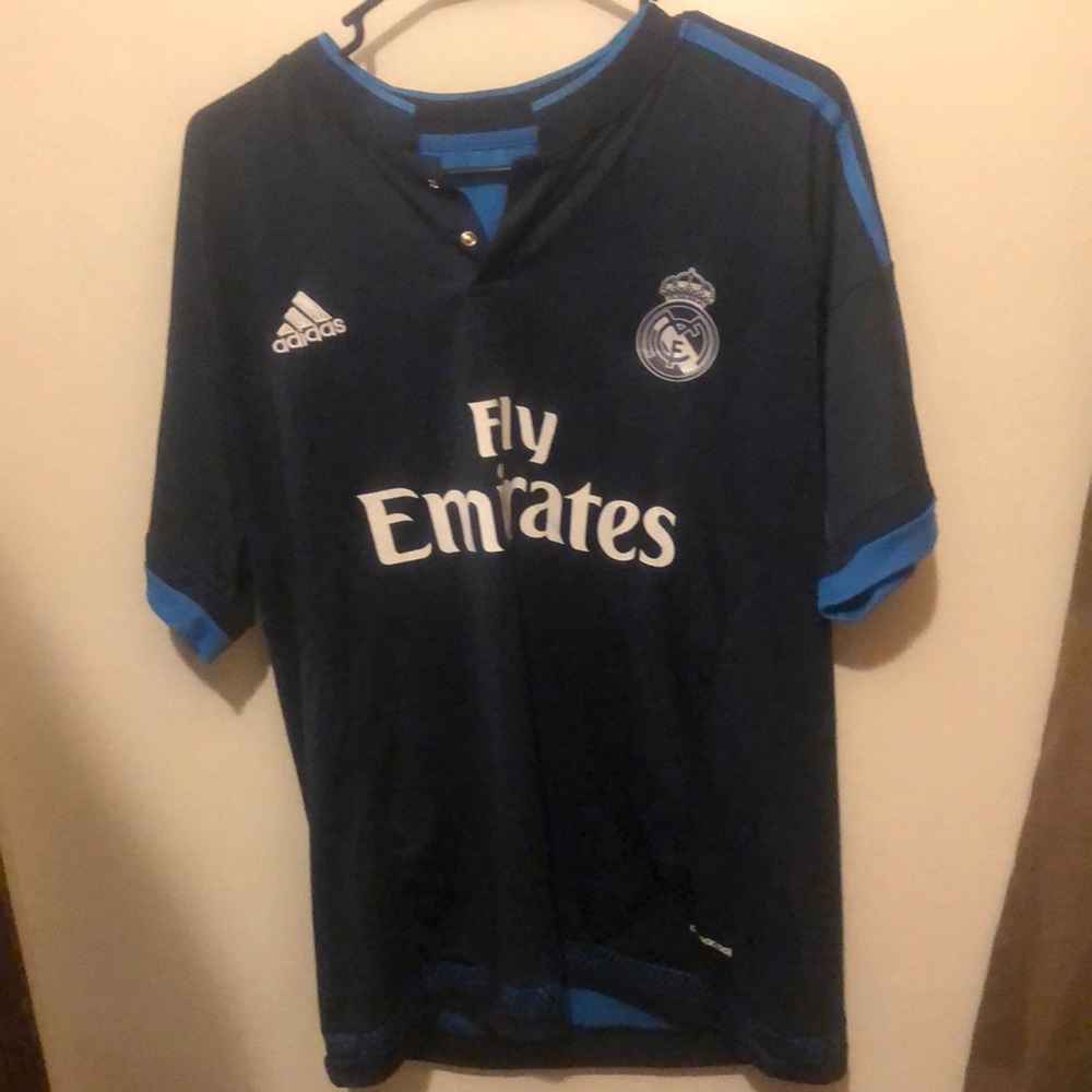 Men’s Ronaldo soccer jersey